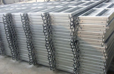 Kinh doanh Cẩu tháp, Dàn giáo, Cốp pha, Cây chống